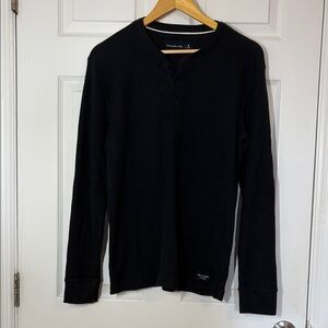 Abercrombie & Fitch Black Long Sleeve Henley - Men’s Medium